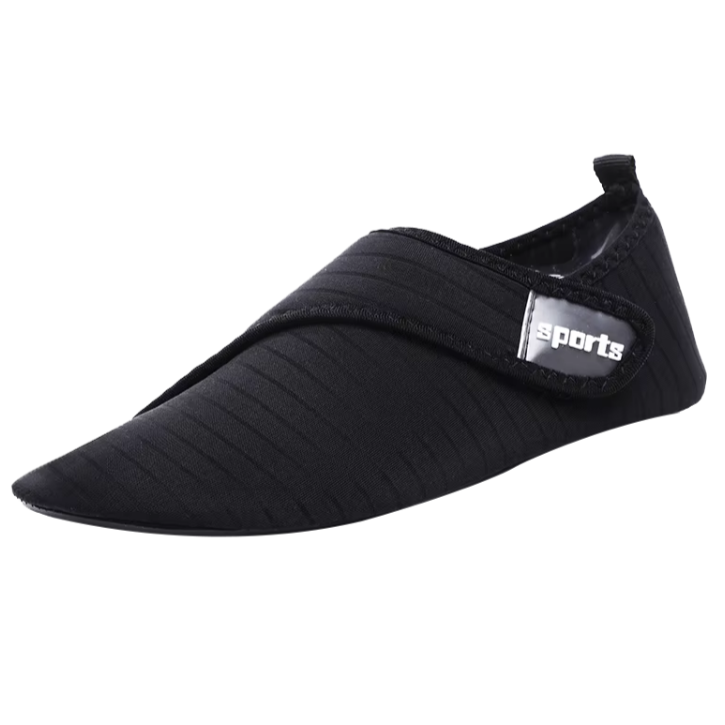 Swimming shoes