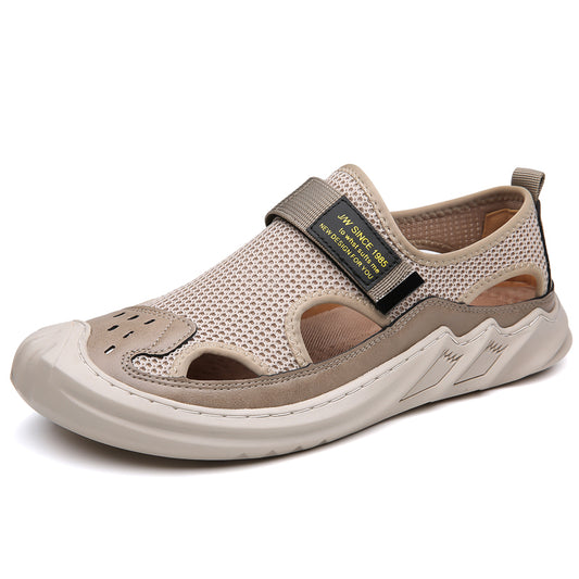 Unisex Lightweight Mesh Outdoor Sandals with Anti Slip Rubber Sole and Breathable Design