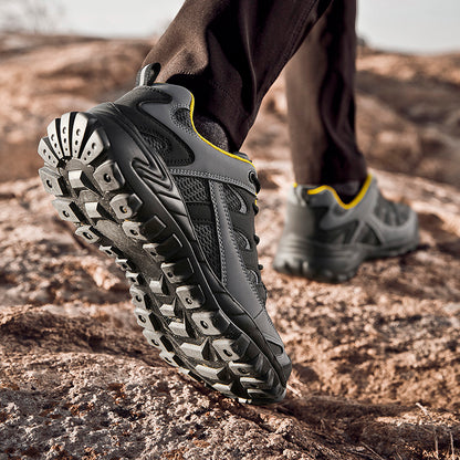 Factory Customized Men's Durable Graphene Sole Anti Slip Sports Shoes OEM ODM