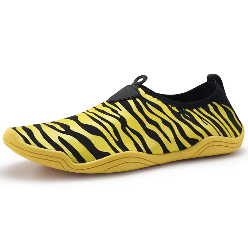 aqua barefoot shoes print